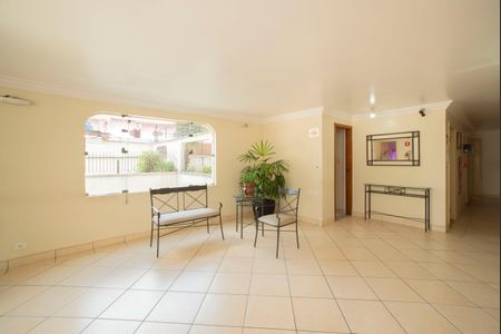 Apartamento à venda com 64m², 2 quartos e 1 vagaHall social