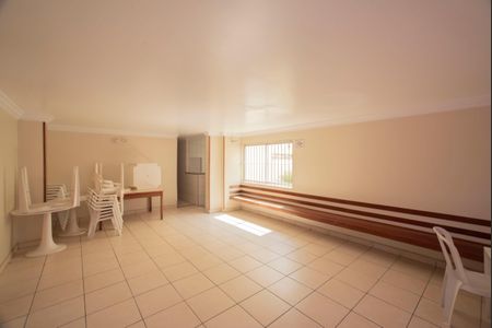 Apartamento à venda com 64m², 2 quartos e 1 vagaÁrea comum - Salão de festas