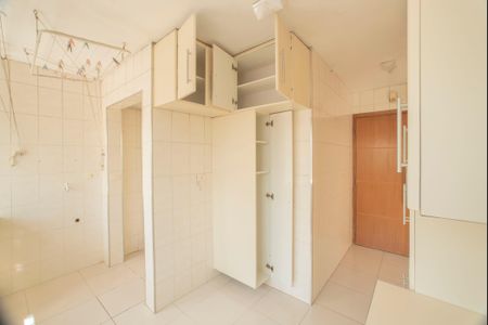 Apartamento à venda com 64m², 2 quartos e 1 vagaCozinha