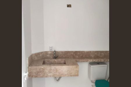 Apartamento à venda com 130m², 4 quartos e sem vagaBanheiro