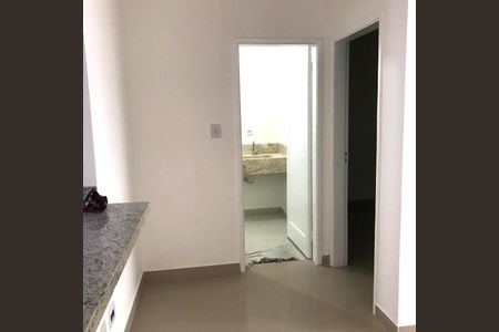 Apartamento à venda com 130m², 4 quartos e sem vagaBanheiro