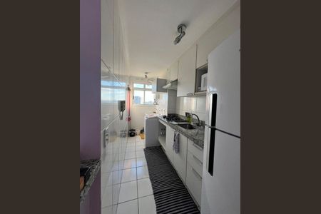 Cozinha de apartamento para alugar com 2 quartos, 85m² em São Sebastião, Porto Alegre