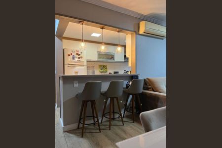 Sala de apartamento para alugar com 3 quartos, 54m² em Nonoai, Porto Alegre