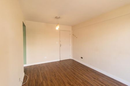 Apartamento para alugar com 72m², 3 quartos e 1 vaga Apartamento para alugar com 72m², 3 quartos e 1 vaga Sala