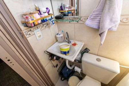 Apartamento à venda com 100m², 3 quartos e sem vagaBanheiro da Suíte