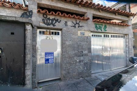 Apartamento à venda com 100m², 3 quartos e sem vagaFachada da Entrada