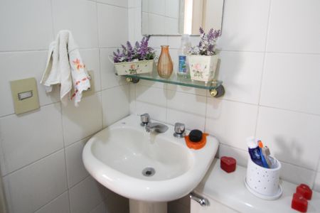 Apartamento para alugar com 59m², 2 quartos e 1 vagaBanheiro