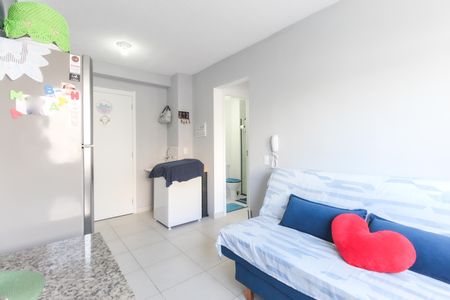 Sala - Cozinha de apartamento para alugar com 2 quartos, 32m² em Colônia (zona Leste), São Paulo