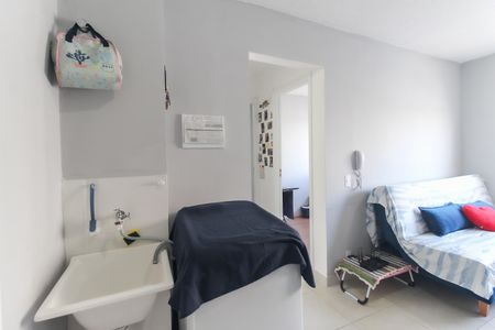 Sala - Cozinha de apartamento para alugar com 2 quartos, 32m² em Colônia (zona Leste), São Paulo