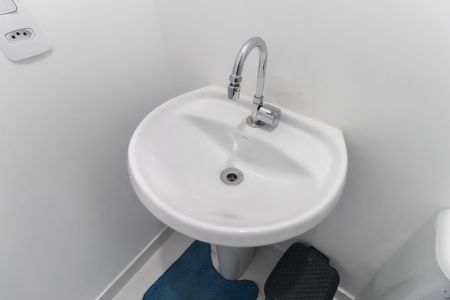 Apartamento para alugar com 32m², 2 quartos e sem vaga Apartamento para alugar com 32m², 2 quartos e sem vagaBanheiro