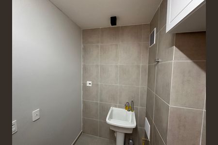 Apartamento à venda com 52m², 2 quartos e sem vaga Apartamento à venda com 52m², 2 quartos e sem vagaLavanderia