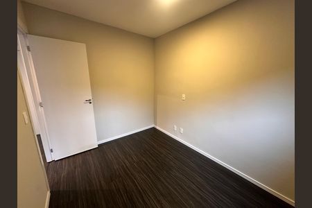 Quarto 1 de apartamento à venda com 2 quartos, 52m² em Jardim São Luís, São Paulo