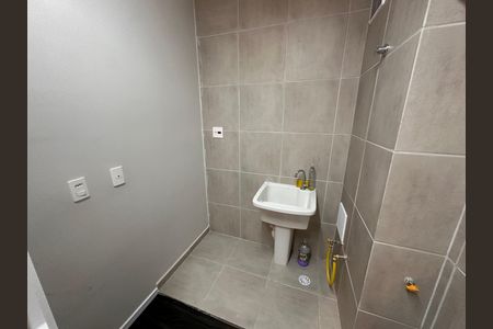 Apartamento à venda com 52m², 2 quartos e sem vaga Apartamento à venda com 52m², 2 quartos e sem vagaLavanderia