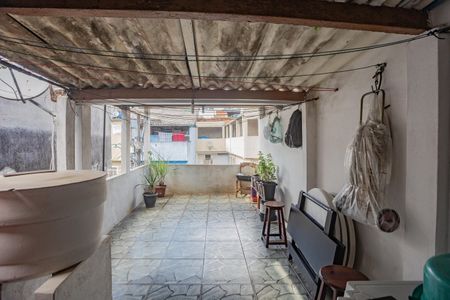 Casa à venda com 42m², 1 quarto e 1 vagaSacada