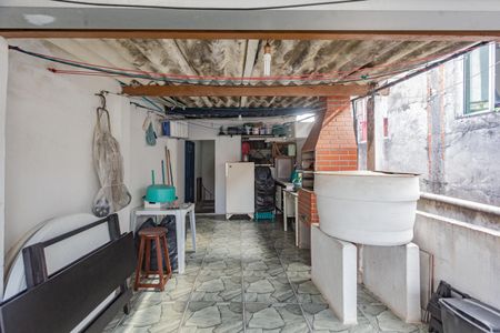 Casa à venda com 42m², 1 quarto e 1 vagaSacada