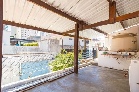 Casa à venda com 270m², 4 quartos e 2 vagas Casa à venda com 270m², 4 quartos e 2 vagasÁrea de Serviço