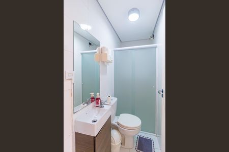 Casa à venda com 270m², 4 quartos e 2 vagas Casa à venda com 270m², 4 quartos e 2 vagasBanheiro 2