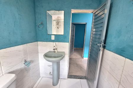 Casa para alugar com 70m², 2 quartos e sem vagaBanheiro