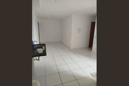 Sala / Cozinha  de apartamento para alugar com 2 quartos, 59m² em Jardim Europa, Uberlândia