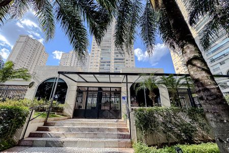 Apartamento para alugar com 178m², 3 quartos e 3 vagasFachada com Plaquinha