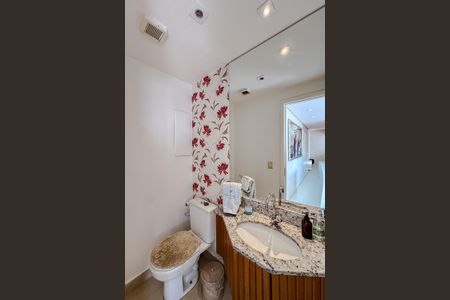 Apartamento para alugar com 178m², 3 quartos e 3 vagasLavabo