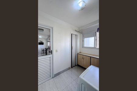 Apartamento para alugar com 178m², 3 quartos e 3 vagasÁrea de Serviço