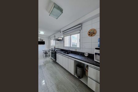 Apartamento para alugar com 178m², 3 quartos e 3 vagasCozinha