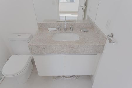 Apartamento para alugar com 48m², 1 quarto e 1 vaga Apartamento para alugar com 48m², 1 quarto e 1 vagaBanheiro da Suíte