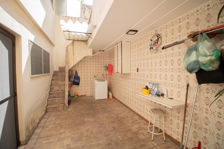 Casa para alugar com 173m², 3 quartos e 2 vagas Casa para alugar com 173m², 3 quartos e 2 vagasQUINTAL E ÁREA DE SERVIÇO