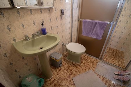 Casa para alugar com 173m², 3 quartos e 2 vagas Casa para alugar com 173m², 3 quartos e 2 vagasBANHEIRO