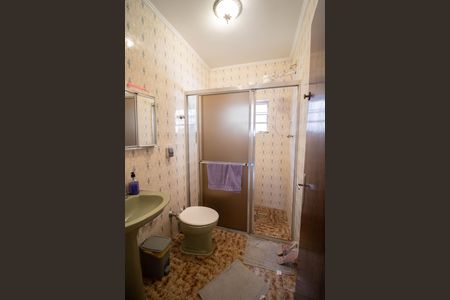 Casa para alugar com 173m², 3 quartos e 2 vagas Casa para alugar com 173m², 3 quartos e 2 vagasBANHEIRO