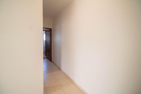 Casa para alugar com 173m², 3 quartos e 2 vagas Casa para alugar com 173m², 3 quartos e 2 vagasHALL DOS QUARTOS