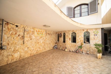 Casa para alugar com 173m², 3 quartos e 2 vagas Casa para alugar com 173m², 3 quartos e 2 vagasVARANDA E GARAGEM