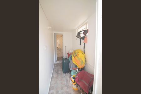 Casa para alugar com 173m², 3 quartos e 2 vagas Casa para alugar com 173m², 3 quartos e 2 vagasEDÍCULA