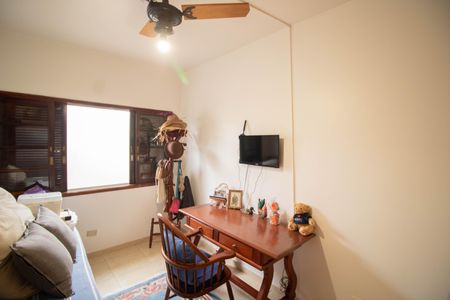 Casa para alugar com 173m², 3 quartos e 2 vagas Casa para alugar com 173m², 3 quartos e 2 vagasQUARTO 2
