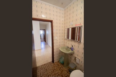 Casa para alugar com 173m², 3 quartos e 2 vagas Casa para alugar com 173m², 3 quartos e 2 vagasBANHEIRO
