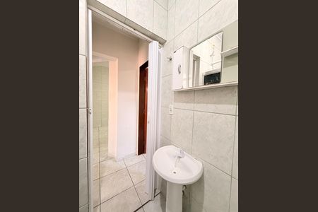 Casa à venda com 148m², 3 quartos e 3 vagasBanheiro Social