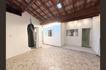 Casa à venda com 148m², 3 quartos e 3 vagasÁrea de Serviço