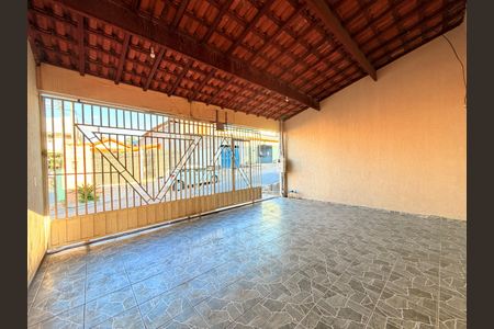Casa à venda com 148m², 3 quartos e 3 vagasGaragem