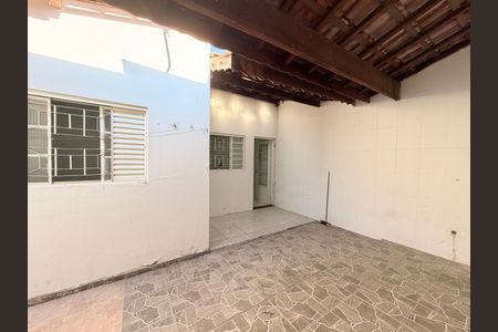 Casa à venda com 148m², 3 quartos e 3 vagasÁrea de Serviço