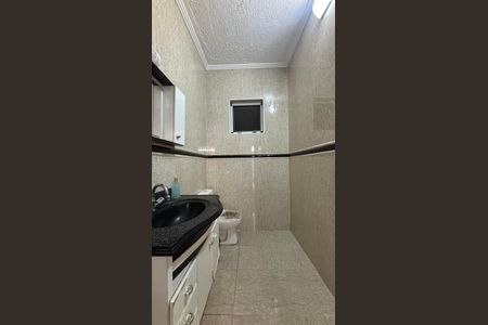 Casa à venda com 220m², 3 quartos e 2 vagasLavabo