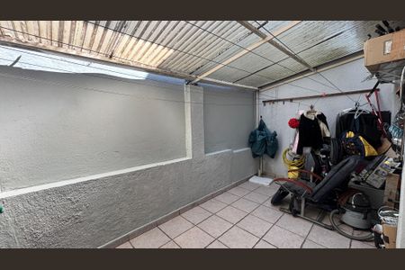 Casa à venda com 220m², 3 quartos e 2 vagasÁrea de Serviço