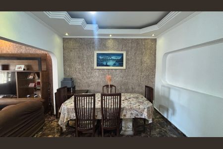 Casa à venda com 220m², 3 quartos e 2 vagasSala - Sala de Jantar