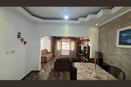 Casa à venda com 220m², 3 quartos e 2 vagasSala - Sala de Jantar