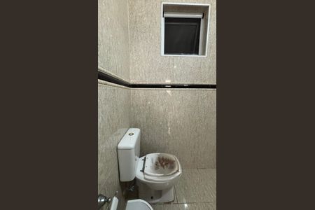 Casa à venda com 220m², 3 quartos e 2 vagasLavabo