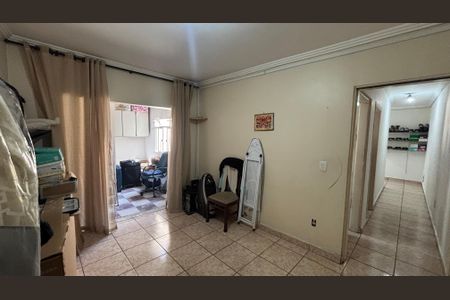 Casa à venda com 220m², 3 quartos e 2 vagasQuarto 1