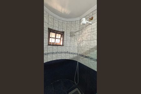 Casa à venda com 220m², 3 quartos e 2 vagasBanheiro da Suíte