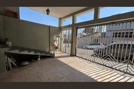 Casa à venda com 220m², 3 quartos e 2 vagasGaragem