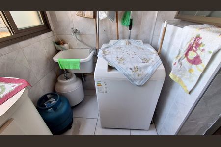 Apartamento para alugar com 94m², 2 quartos e 1 vagaÁrea de Serviço 