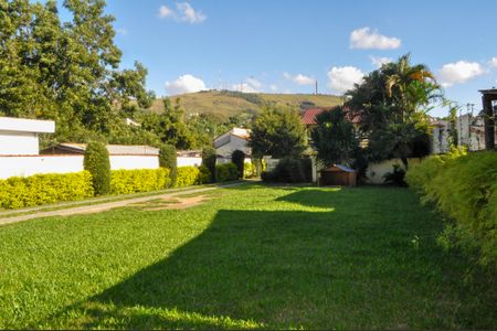 Casa para alugar com 200m², 3 quartos e 1 vagaQuintal 